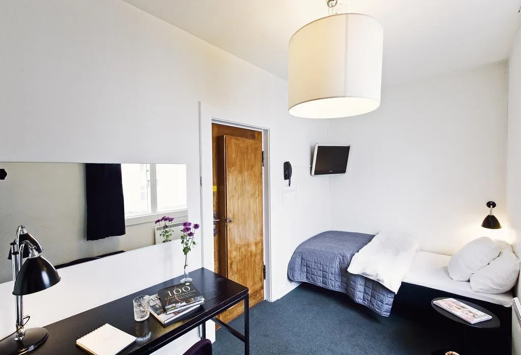 SINGLE STANDARD Room, Hotel Astoria BW Signature Collection, Copenhagen