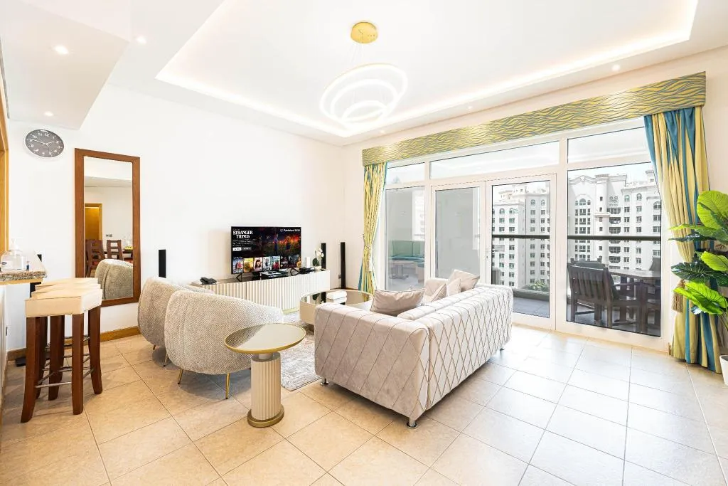 Room, Royal Club By RVHR, Palm Jumeirah, Dubai