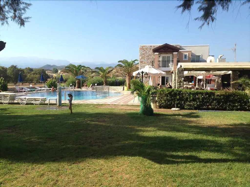 Sports and Entertainment, Lito Beach, Crete