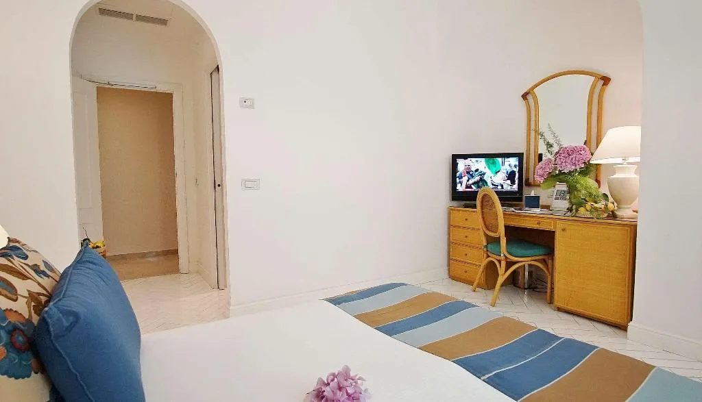 Room, Grand Hotel Aminta, Naples
