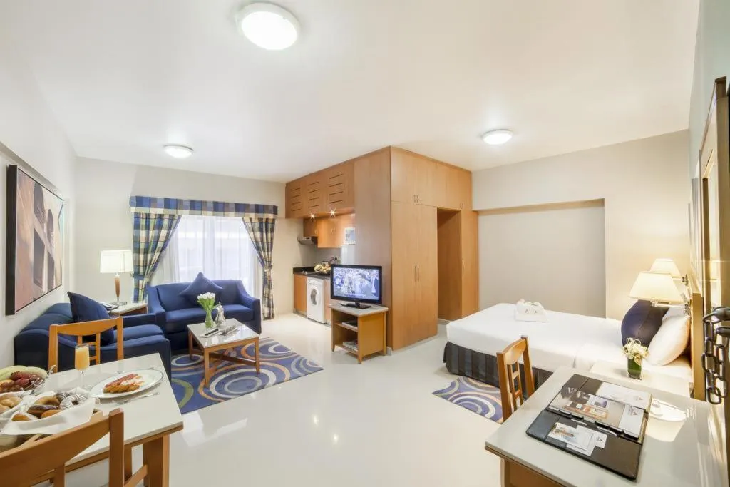 STUDIO STANDARD Room, Golden Sands Hotel Apartments, Dubai