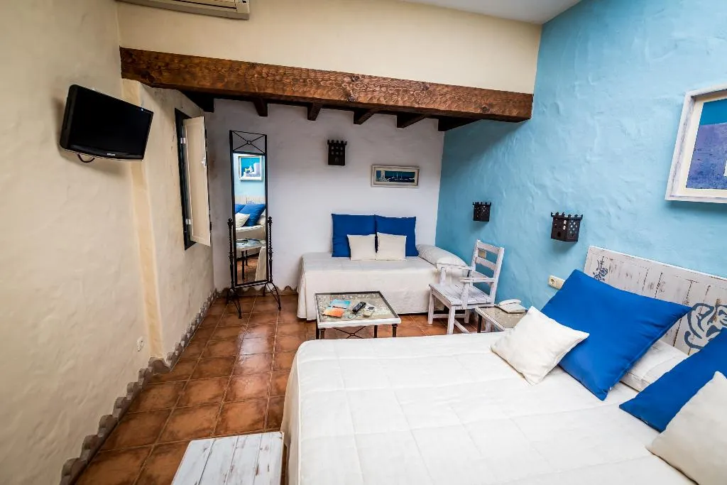 TRIPLE STANDARD Room, Hotel Restaurante La Torre, Costa De La Luz