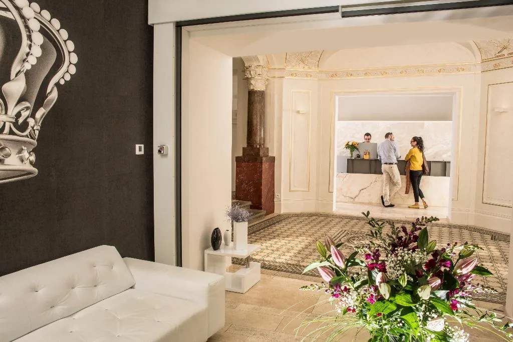 Lobby, Golden Crown, Prague