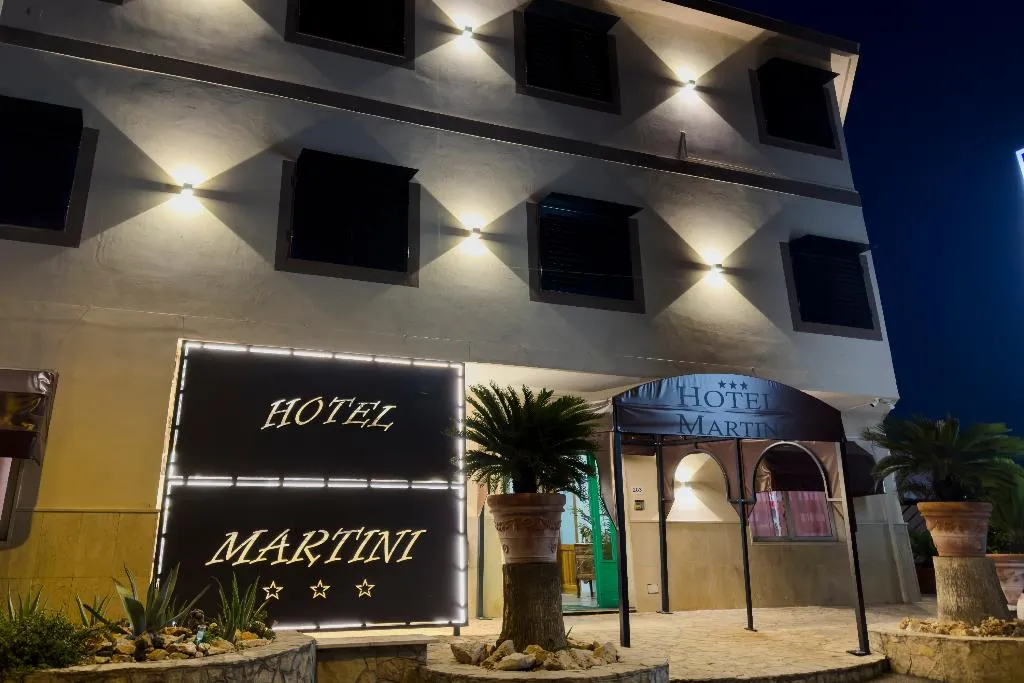 General view, Hotel Martini, Naples