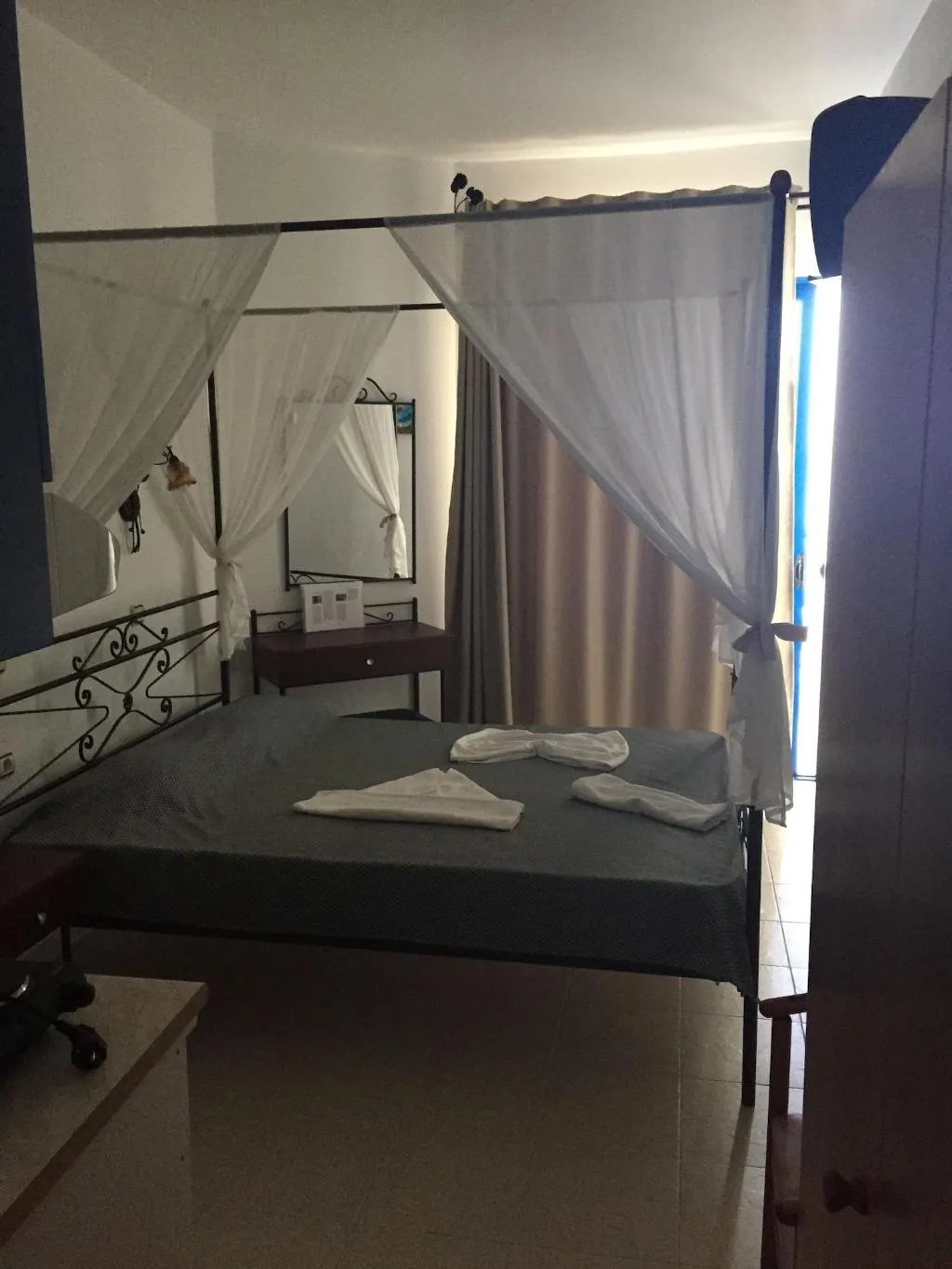 Room, Anastasia Studios, Rhodes