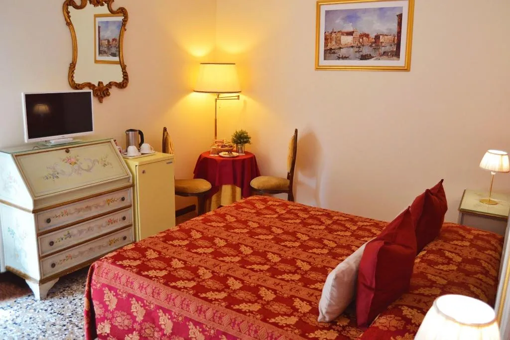 Room, Venice Lion Residence - Vespucci, Venice