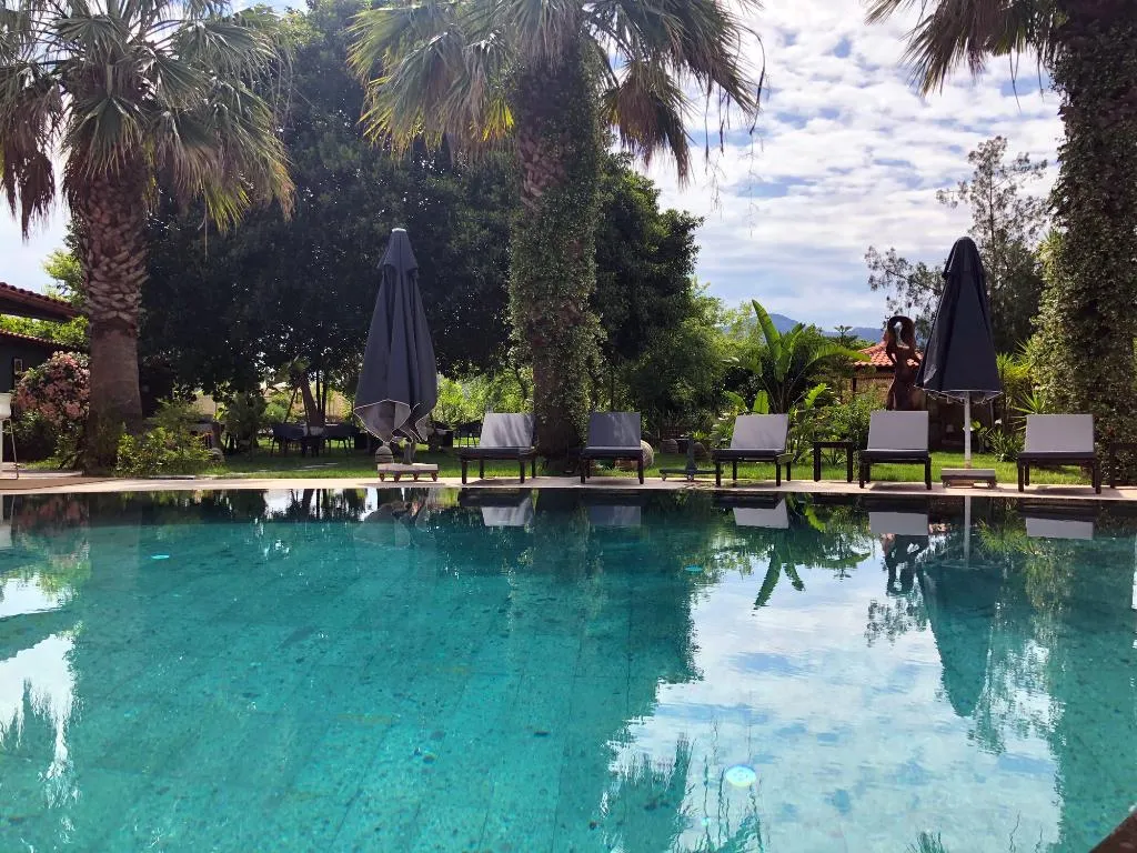 Pool, Murat Pasa Konagi, Dalaman