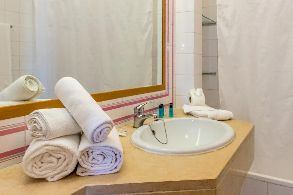 APARTMENT ONE BEDROOM Room, Janelas do Mar, Algarve