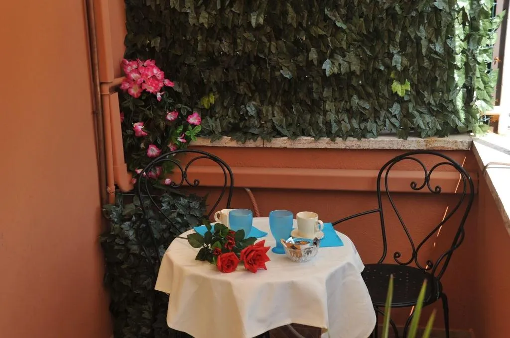 Room, B&B Alba Domus Roma, Rome