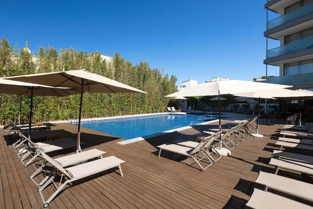 Pool, Aimia, Majorca
