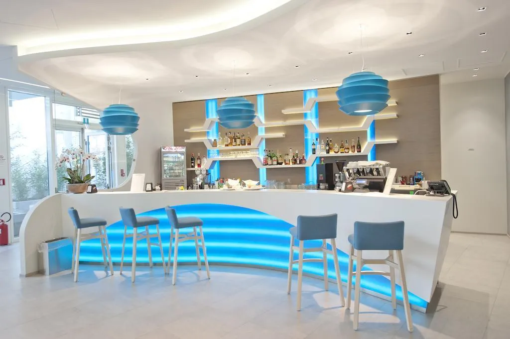 Bar, Capo Nord, Venice