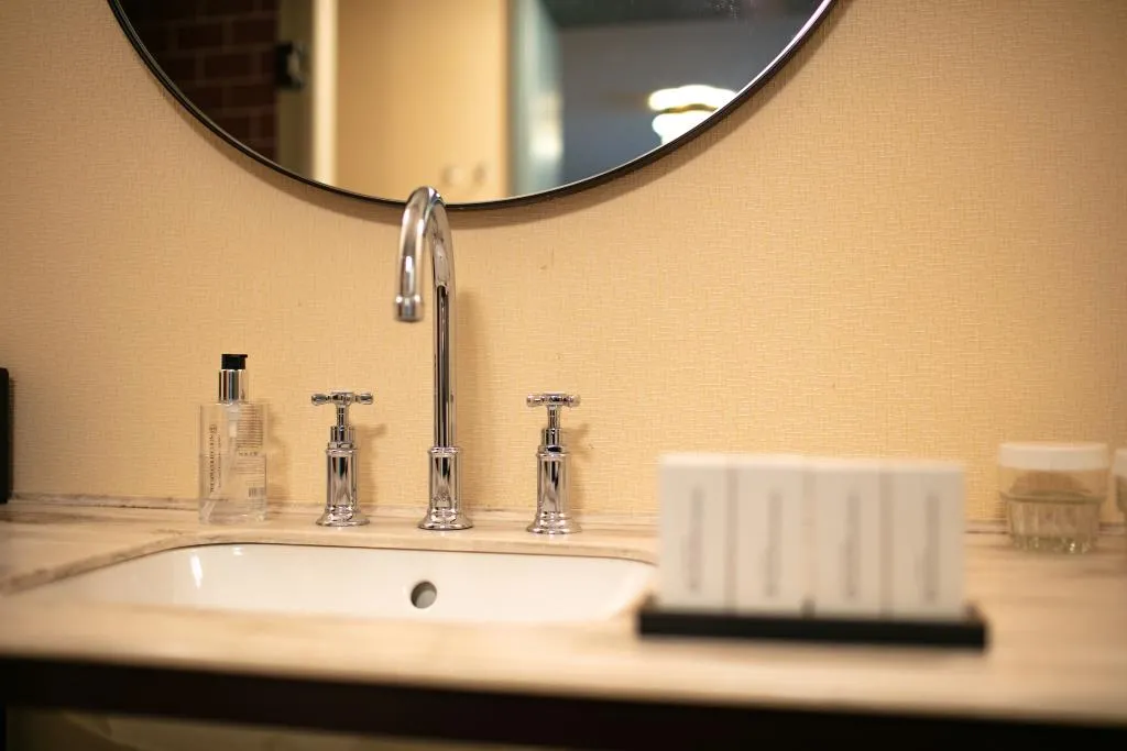DOUBLE STANDARD Room, Hotel Mercier, Amsterdam