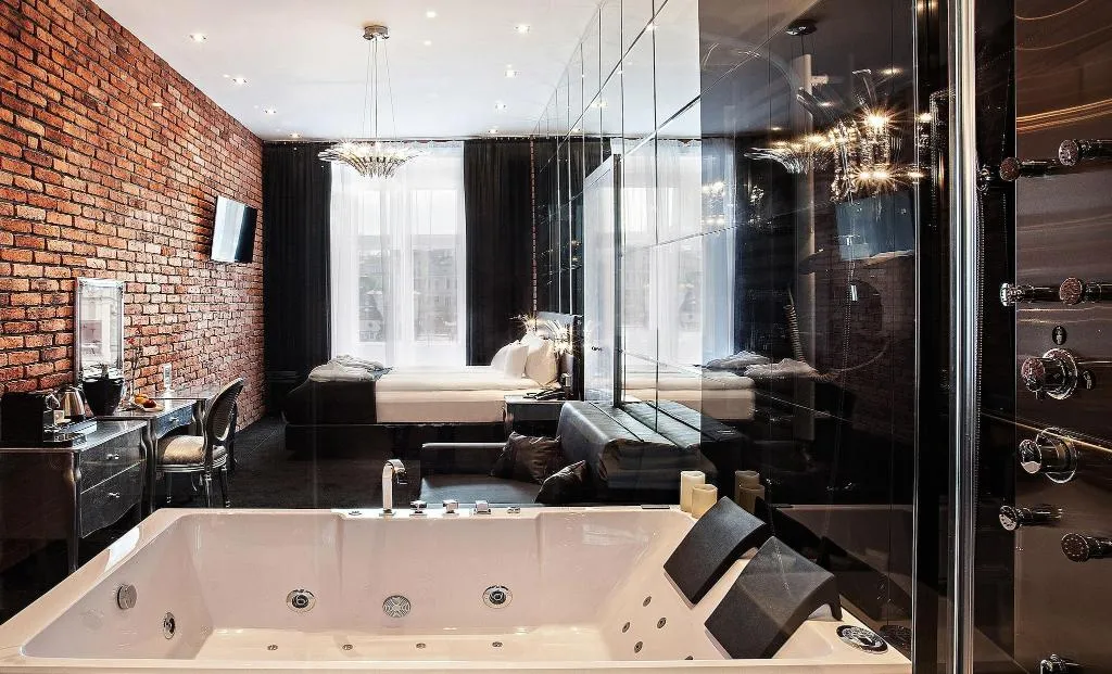 JUNIOR SUITE CITY VIEW Room, Betmanowska Main Square Residence, Krakow
