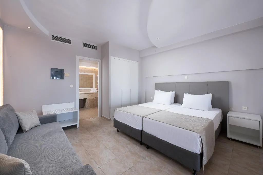 FAMILY ROOM SUPERIOR Room, Alexandros Palace Hotel & Suites, Halkidiki