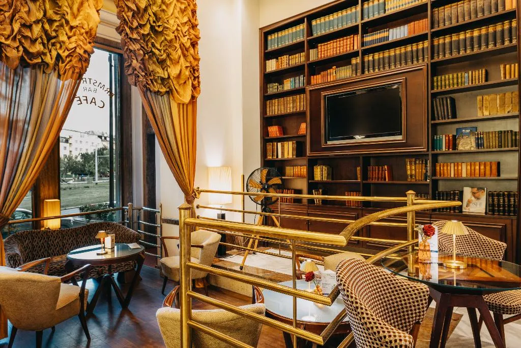 Bar, Grand Hotel International, Prague