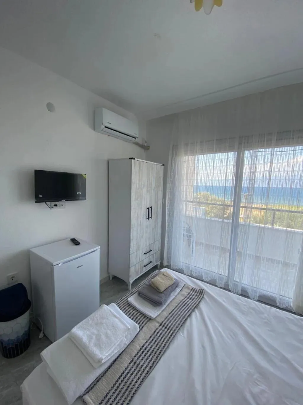 Room ONE BED Room, Harmony Blue Pansiyon, Izmir