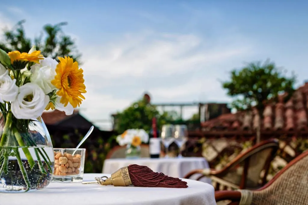 Terrace, Antica Locanda Al Gambero, Venice