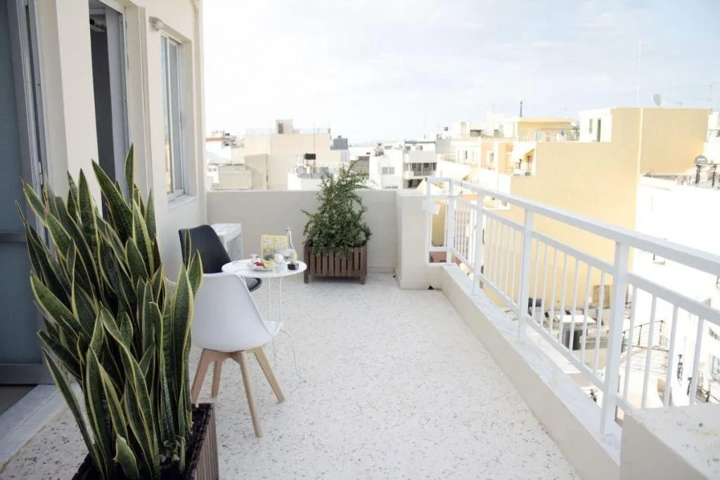 Room, Crops Suites, Crete