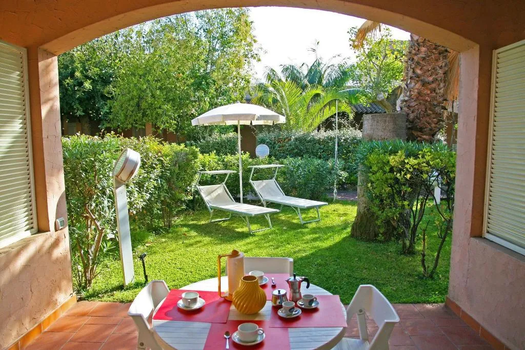 STUDIO CAPACITY 4 Room, Portorosa Residence, Catania