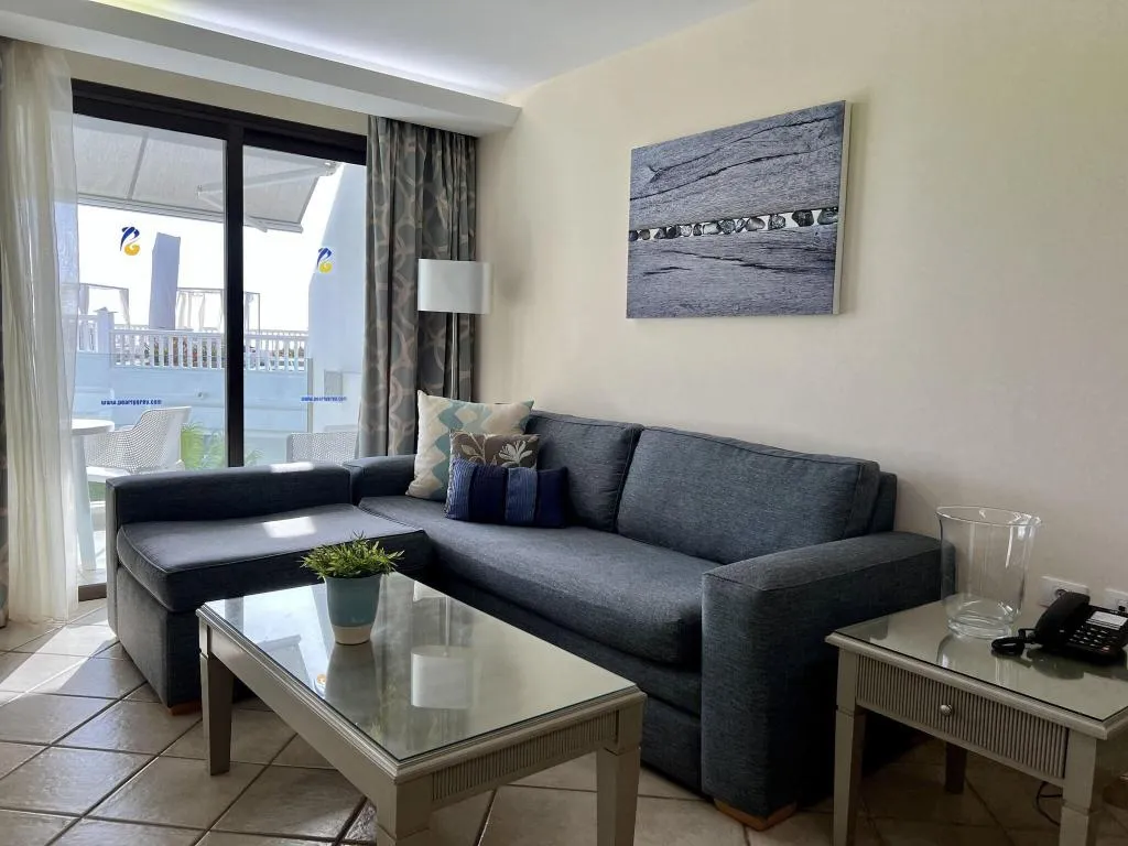 Room, Pearly Grey Ocean Club Apartments & Suites, Tenerife