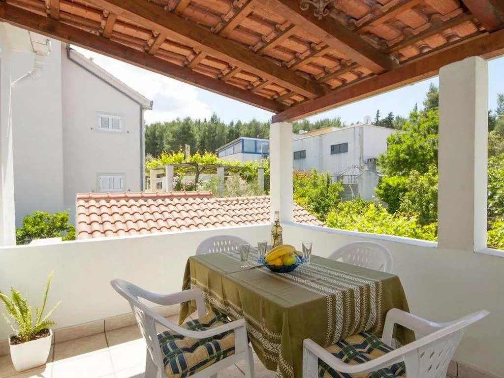 APARTMENT CAPACITY 4 Room, Apartments Jase, Split