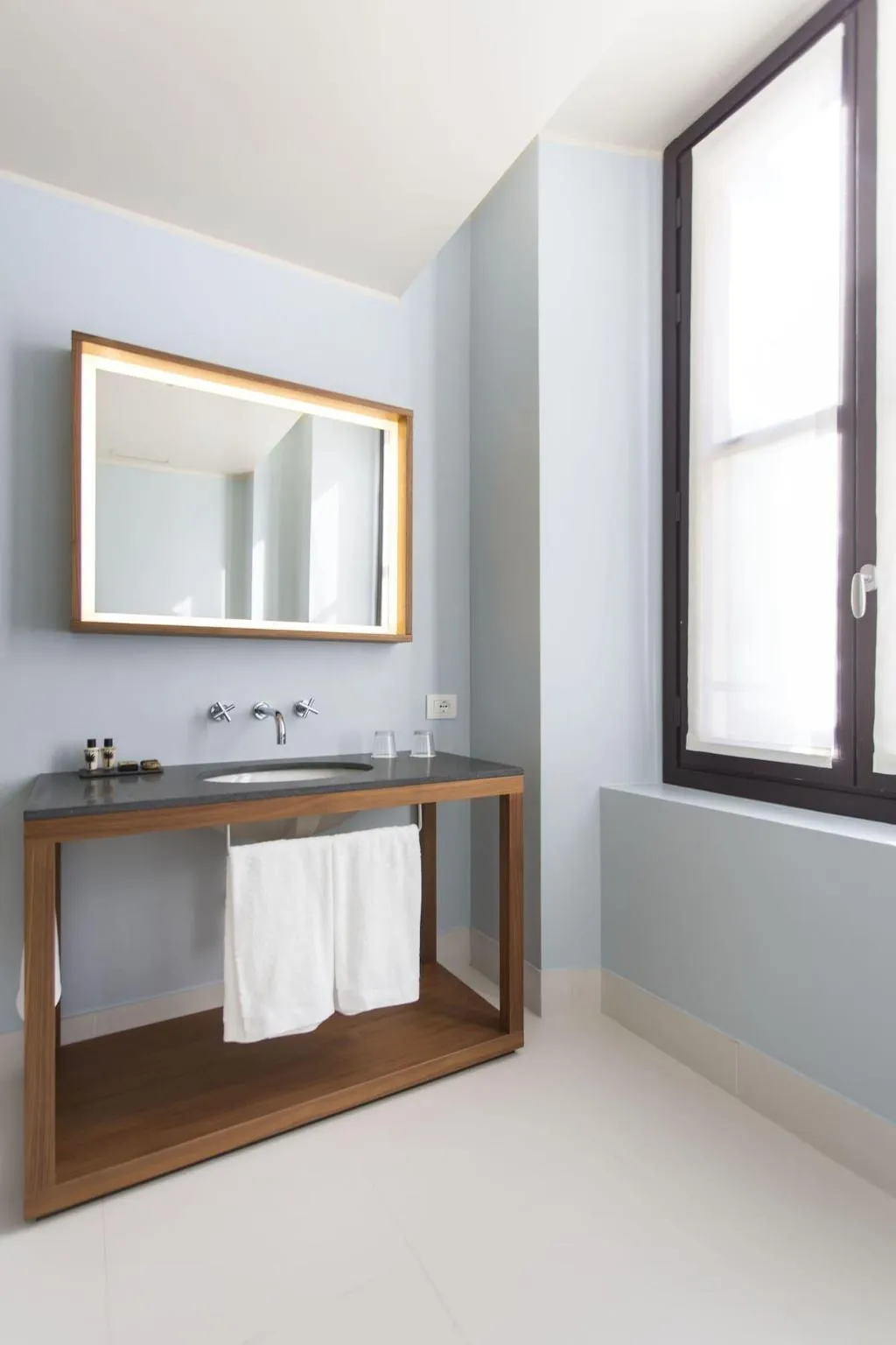 Room, Savona 18 Suites, Milan