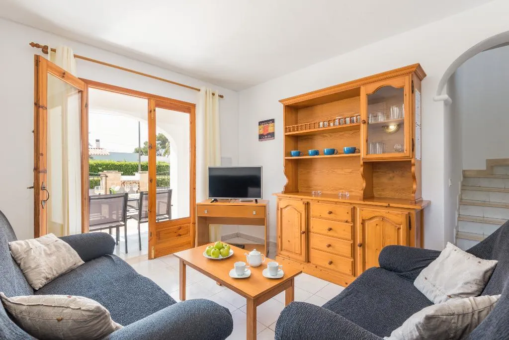 APARTMENT TWO BEDROOMS Room, Las Palmeras n 5, Menorca