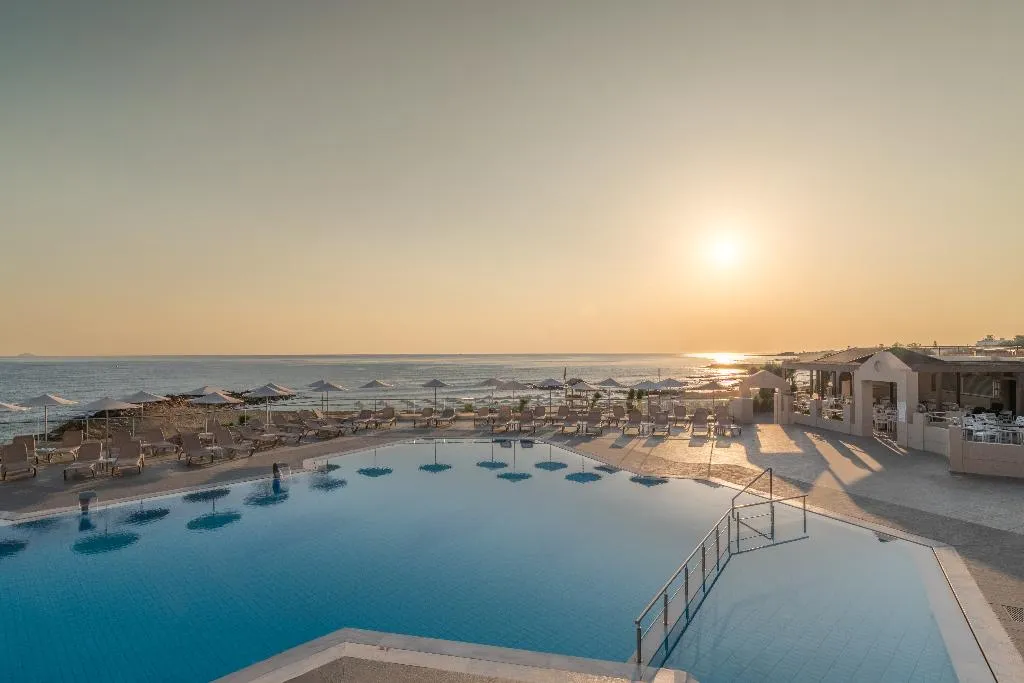 Pool, Themis Beach Hotel, Crete