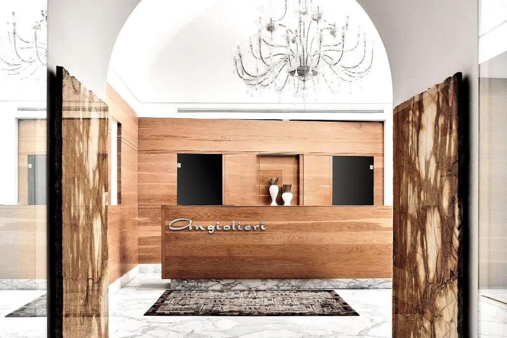 Lobby, Grand Hotel Angiolieri, Naples