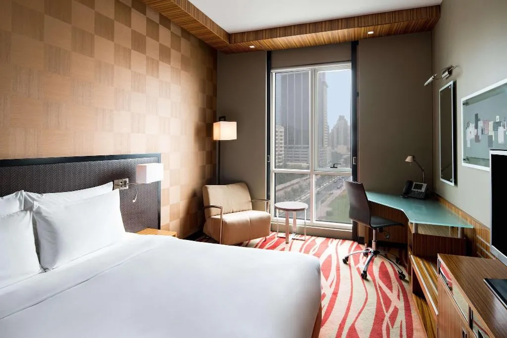 TWIN SUPERIOR Room, Radisson Blu Hotel, Dubai Media City, Dubai
