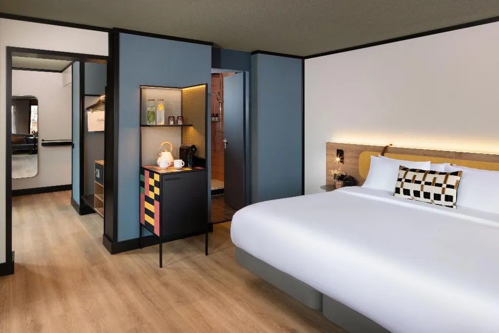 DOUBLE SUPERIOR Room, Avani Museum Quarter Amsterdam Hotel-previously NH, Amsterdam