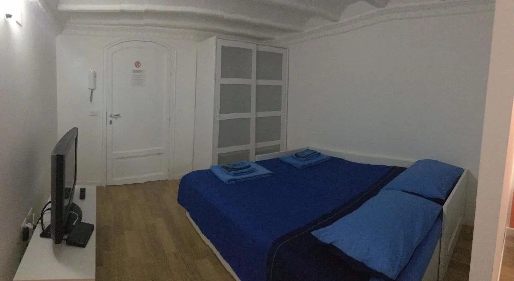 Room, B&B Home Maletto, Palermo