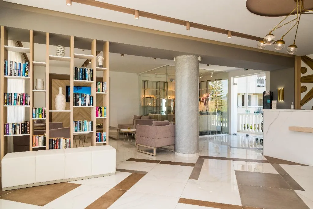 Lobby, Macedonia, Zante