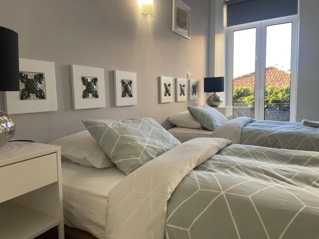 Room, Residencial Triunfo, Porto