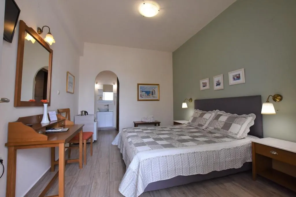 Room, Rodakas Hotel, Santorini