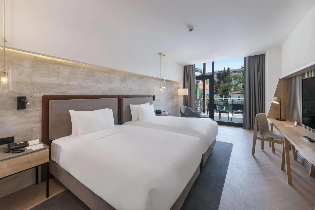 Room, DoubleTree By Hilton Antalya Kemer, Antalya