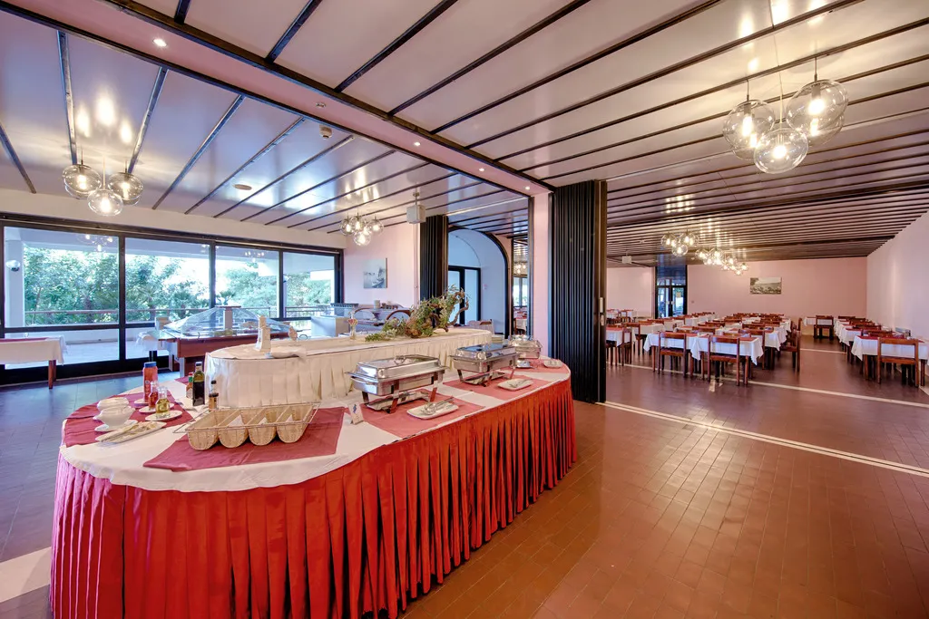 Restaurant, Issa, Split