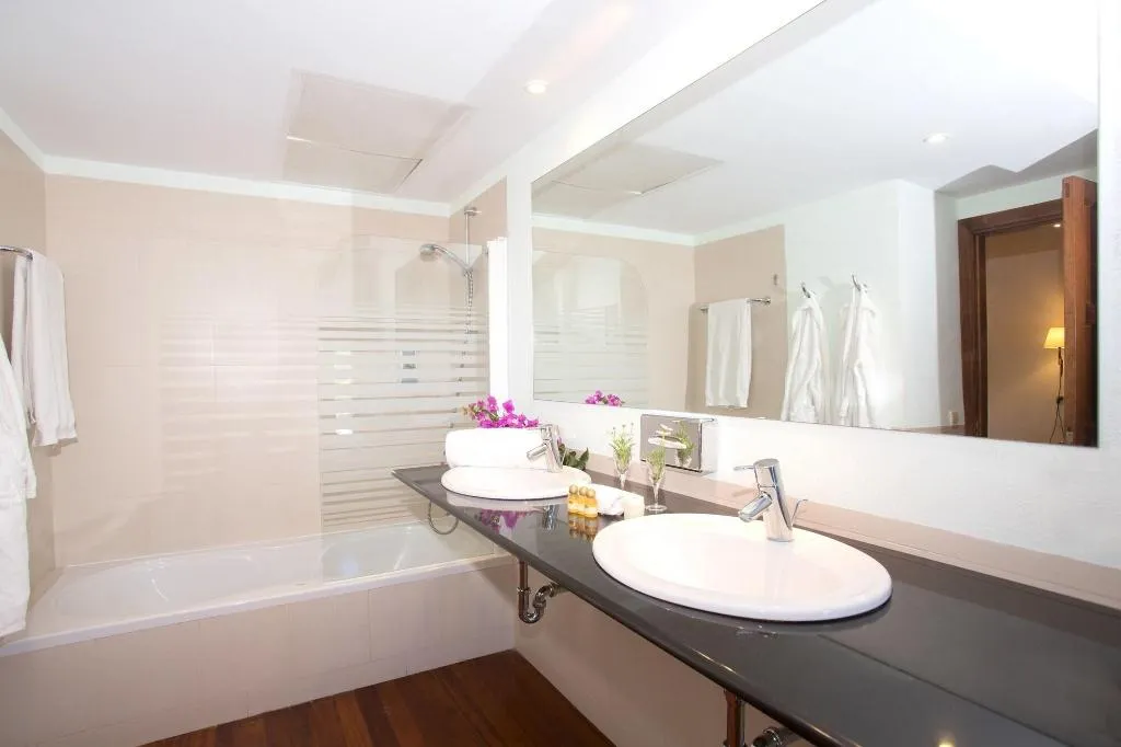 Room, Monnaber Vell, Majorca