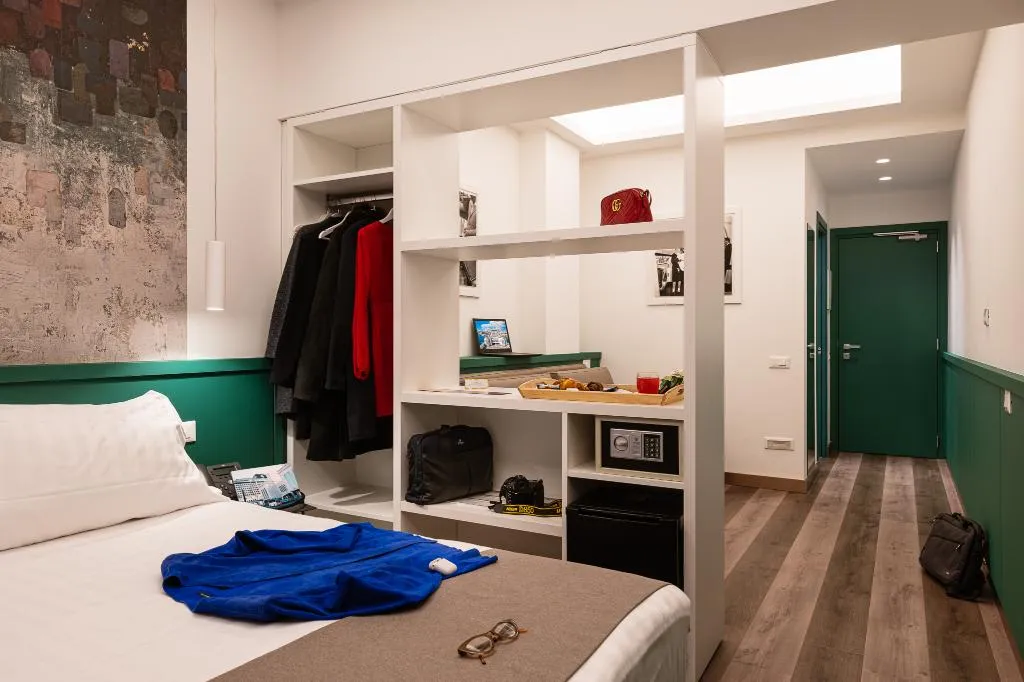 Double or Twin DELUXE Room, Smart Hotel - Naples Harbour, Naples