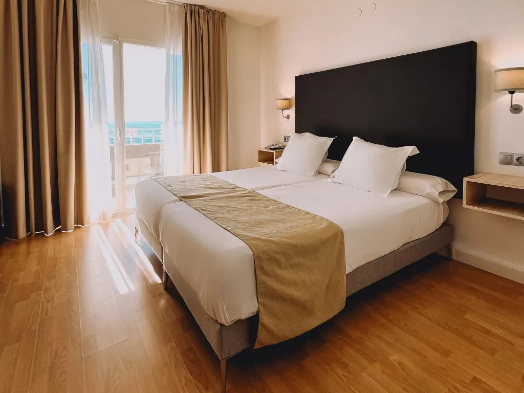 Double or Twin SEA VIEW ONE BEDROOM Room, Fay Victoria Beach, Costa Del Sol