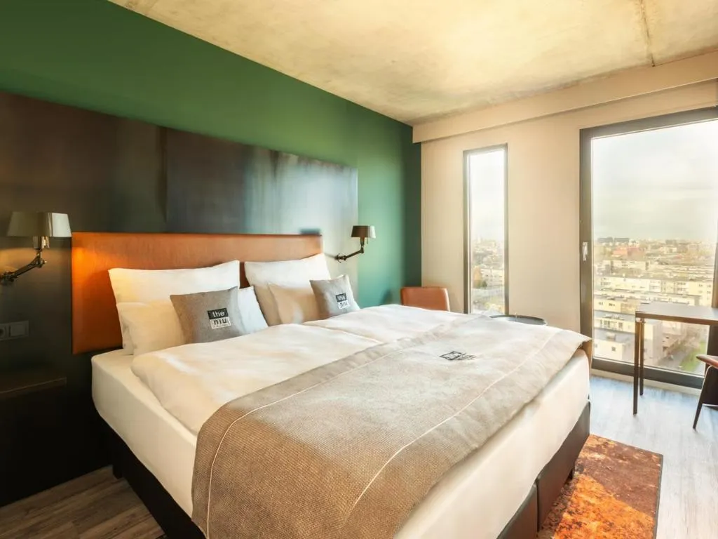 Double or Twin STANDARD Room, Holiday Inn - the niu, Fender Amsterdam, Amsterdam