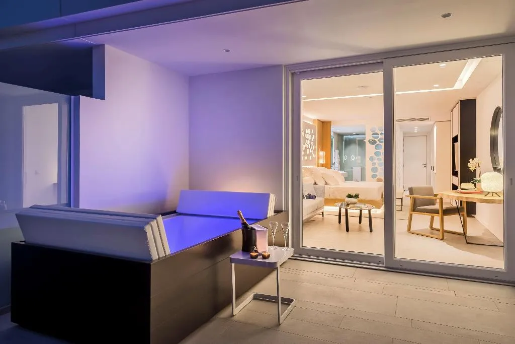 JUNIOR SUITE OCEAN FRONT Room, Royal Hideaway Corales Beach - Adults only, Tenerife