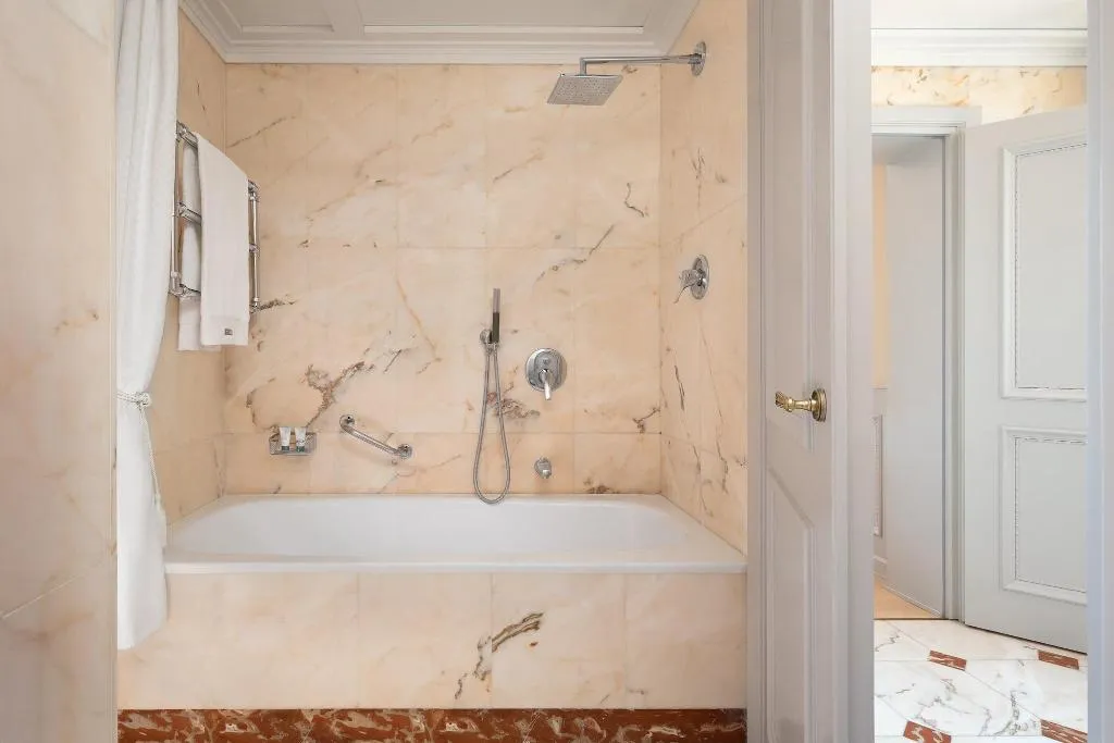 Room, The Westin Excelsior, Florence