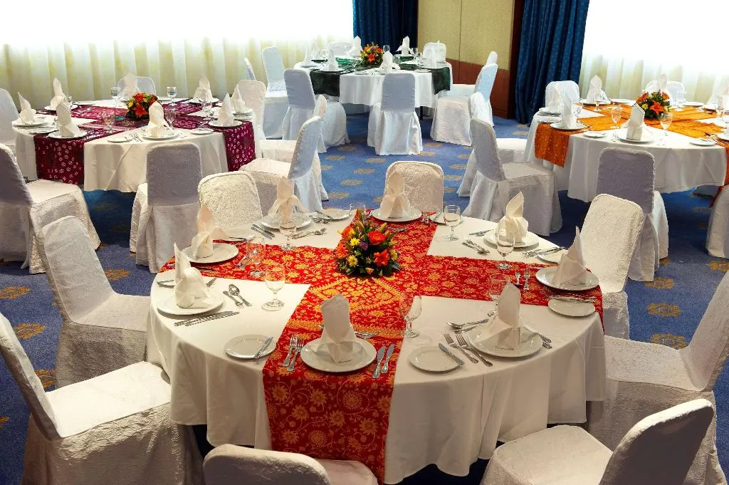 Conferences, Golden Tulip Sharjah, Dubai