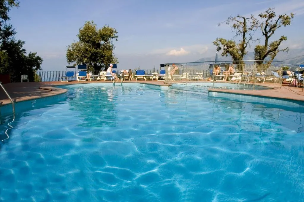 Sports and Entertainment, Grand Hotel Hermitage & Villa Romita, Naples