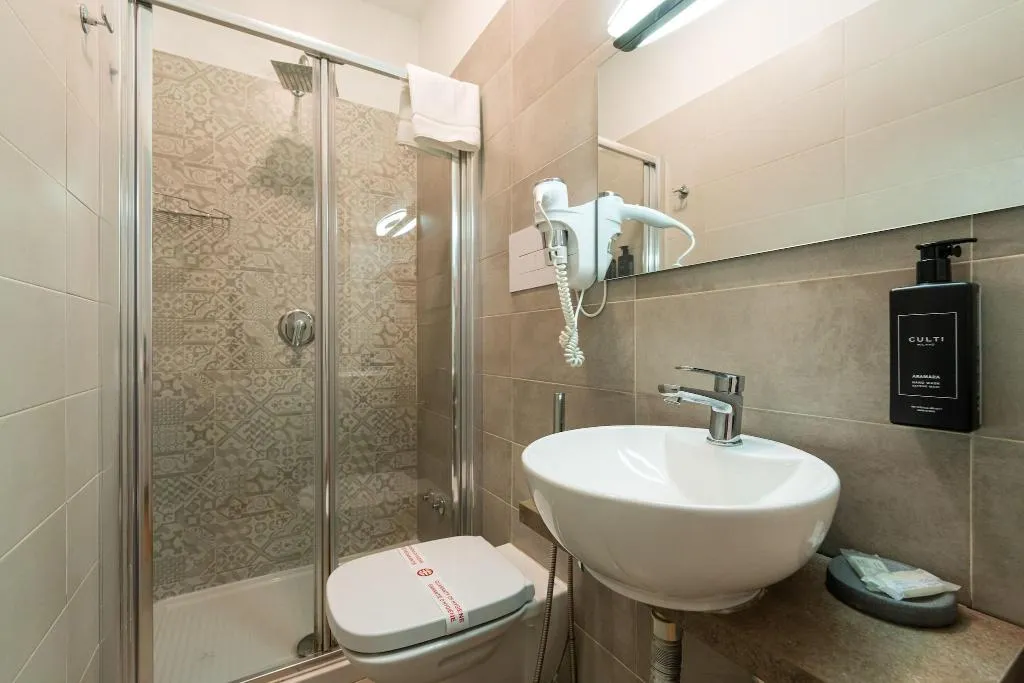 Room, Duomo Hermes Relais, Naples