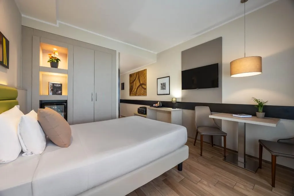 SINGLE STANDARD Room, iH Hotels Milano Lorenteggio, Milan