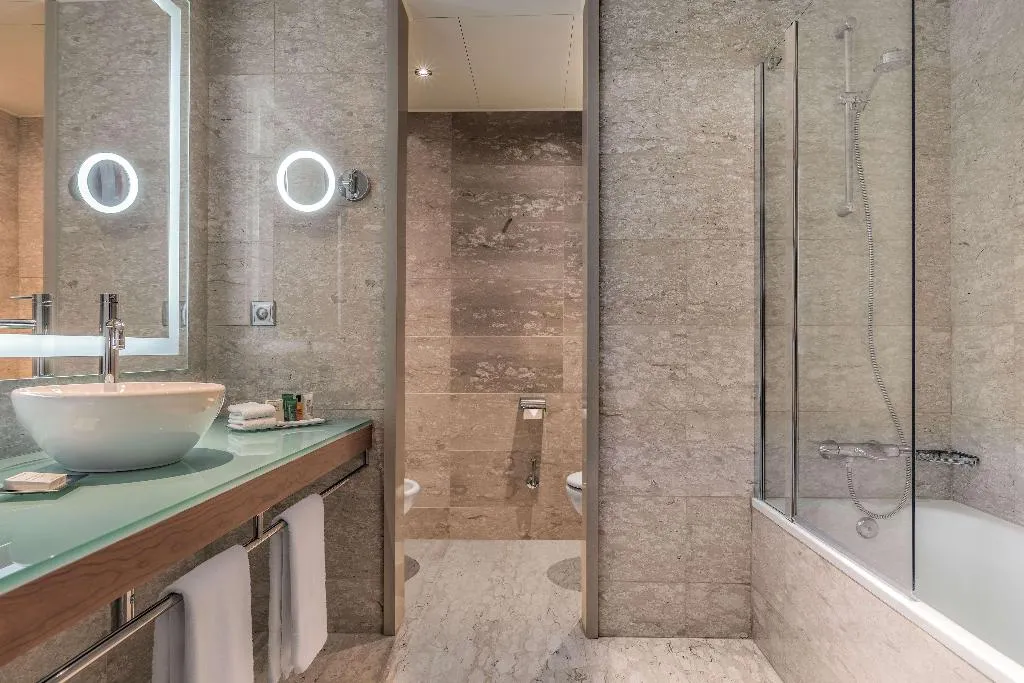 Room, Hilton Diagonal Mar Barcelona, Barcelona