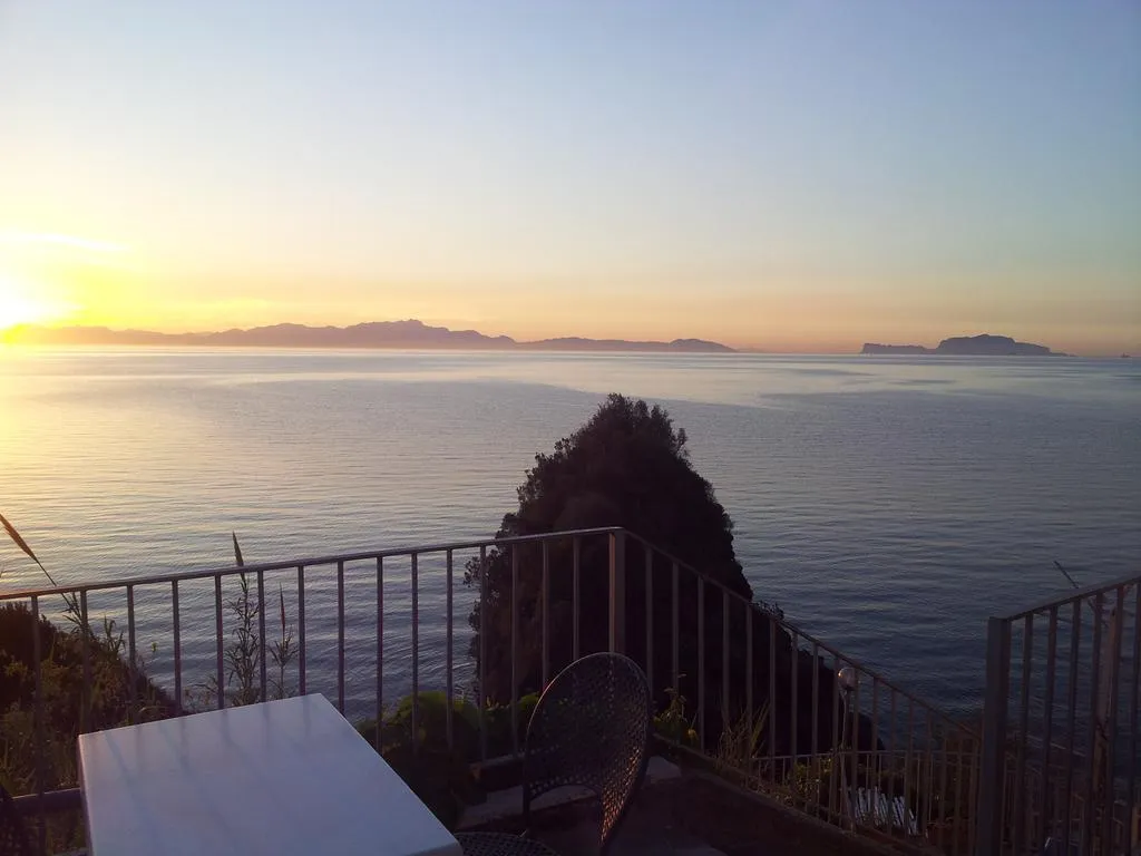 General view, Hotel La Ninfea, Naples