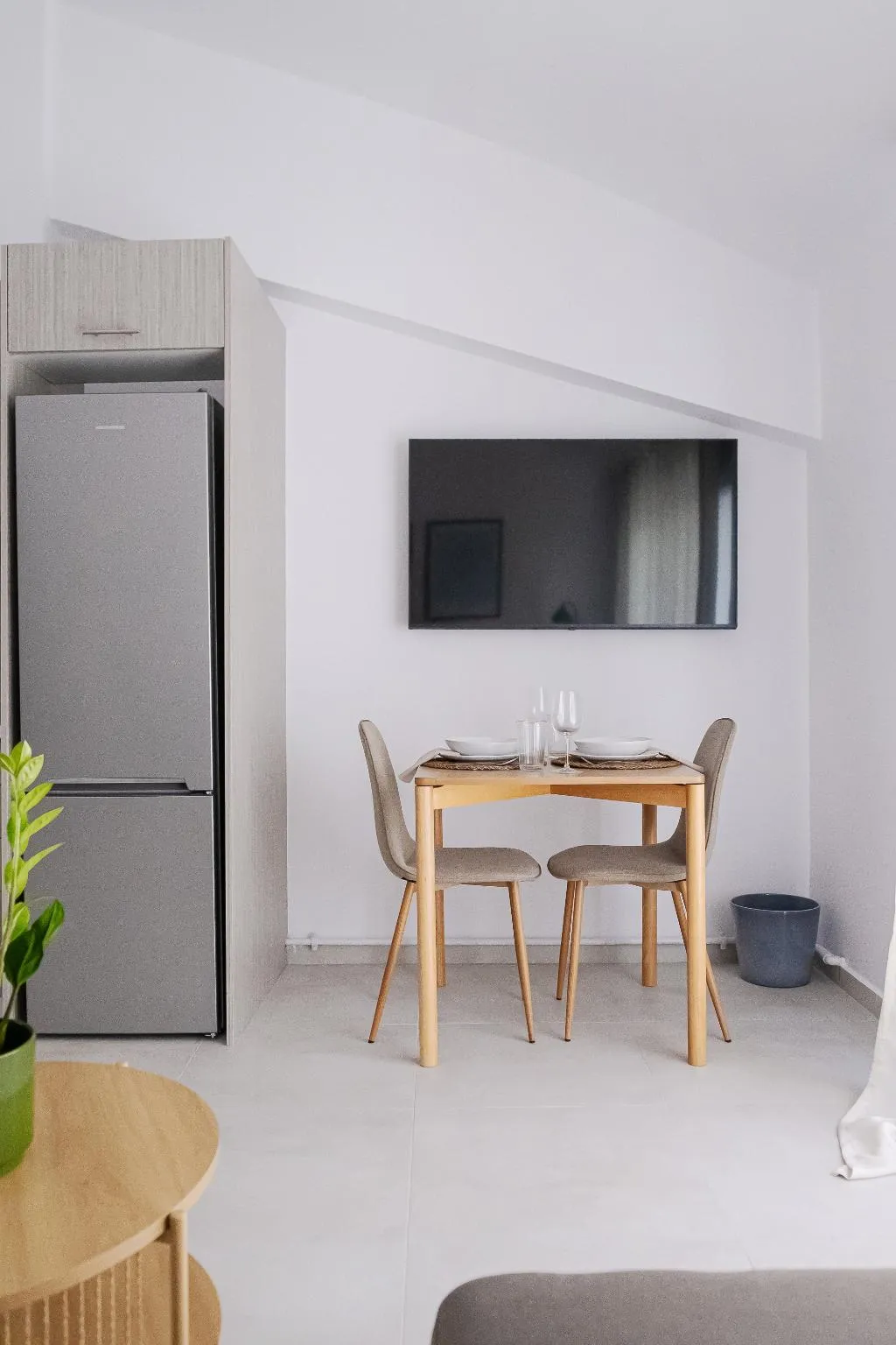 APARTMENT SUPERIOR KING BED Room, Noon Smart Residences, Athens